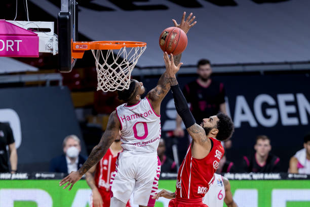 落井下石 落井下石