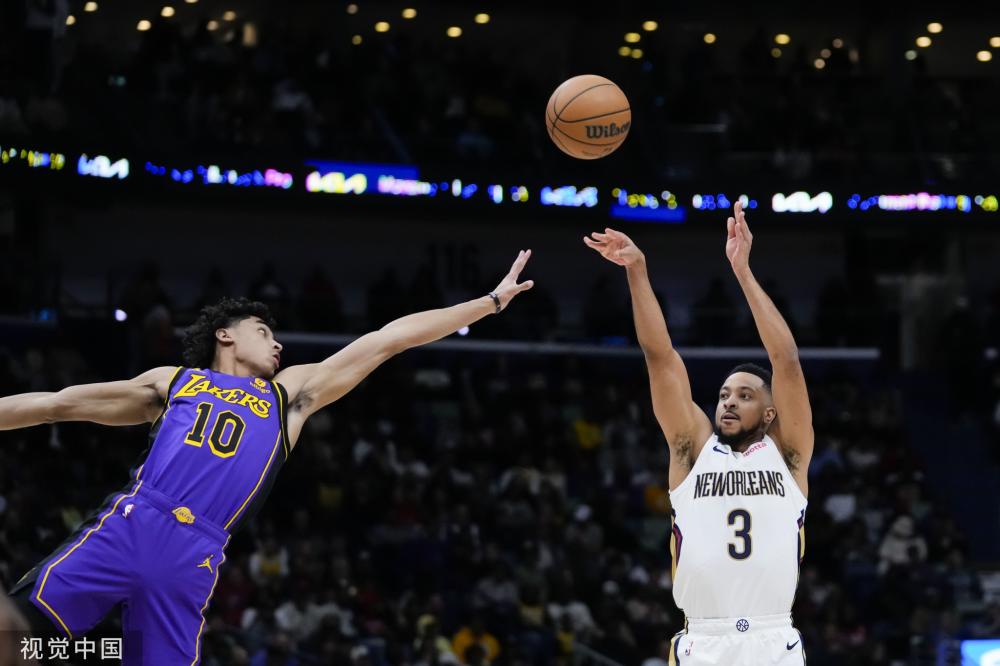 决定他在国 决定他在国