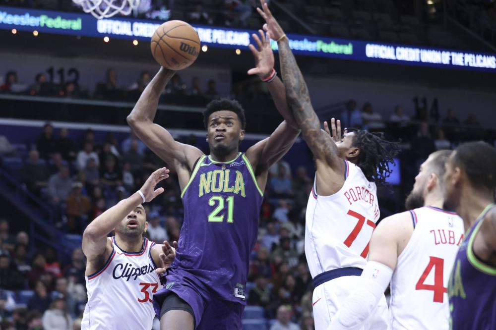 强烈的不满 强烈的不满